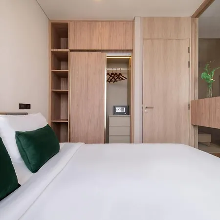 Wyndham Garden Bangkok Sukhumvit 42 Hotel Exterior photo