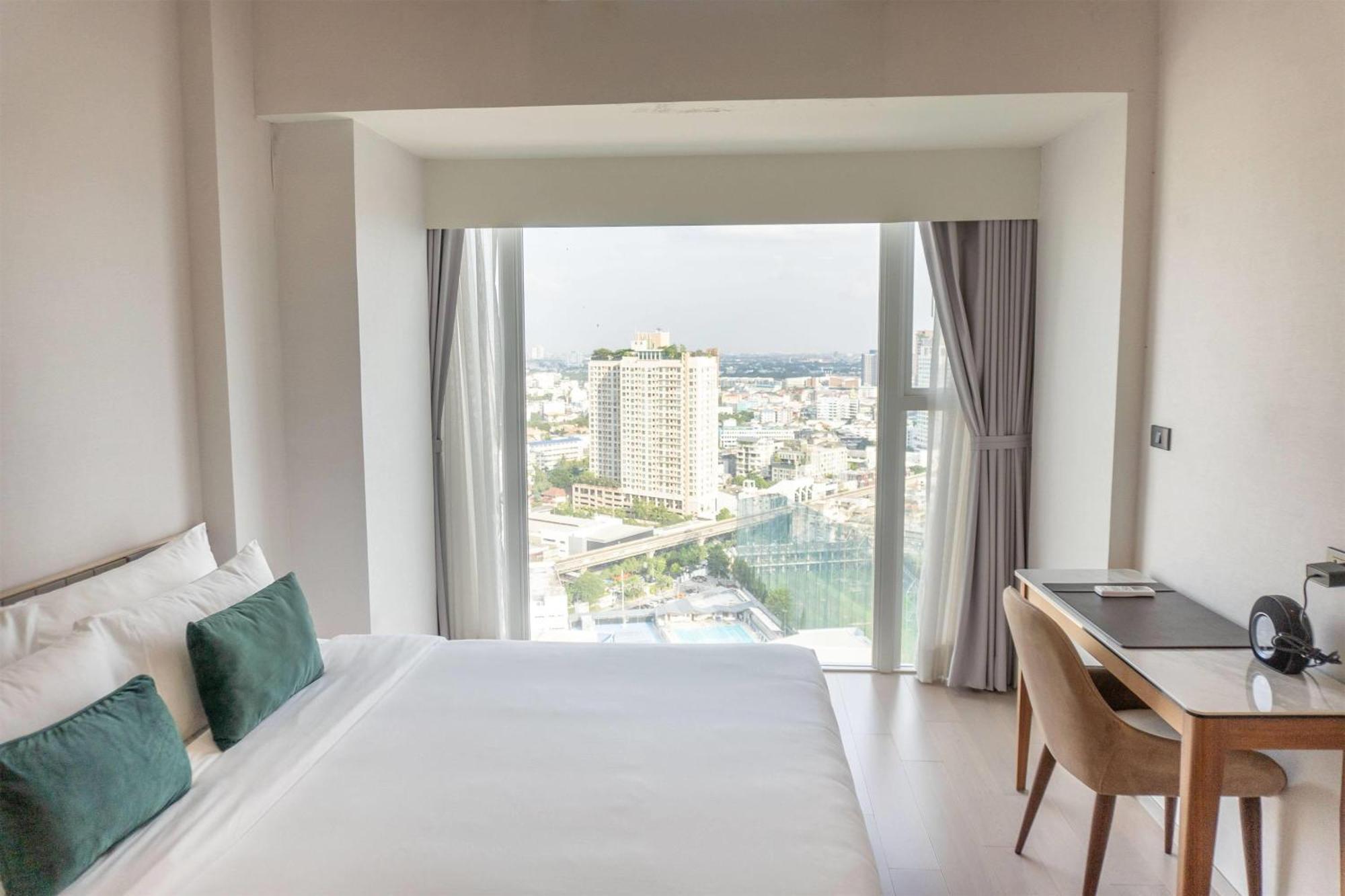 Отель Wyndham Garden Sukhumvit 42